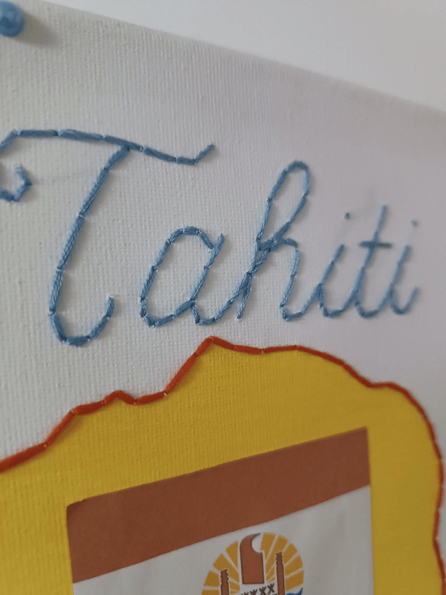 Toile brodée Tahiti