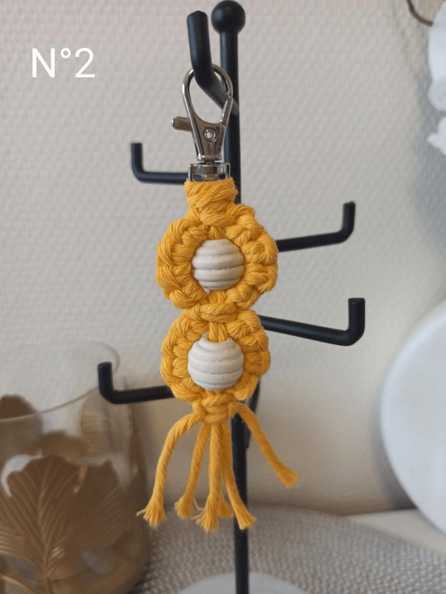 Porte clés macramé fleur